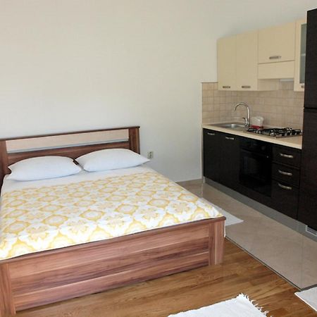 Apartments & Room Masa Starigrad Paklenica Pokoj fotografie